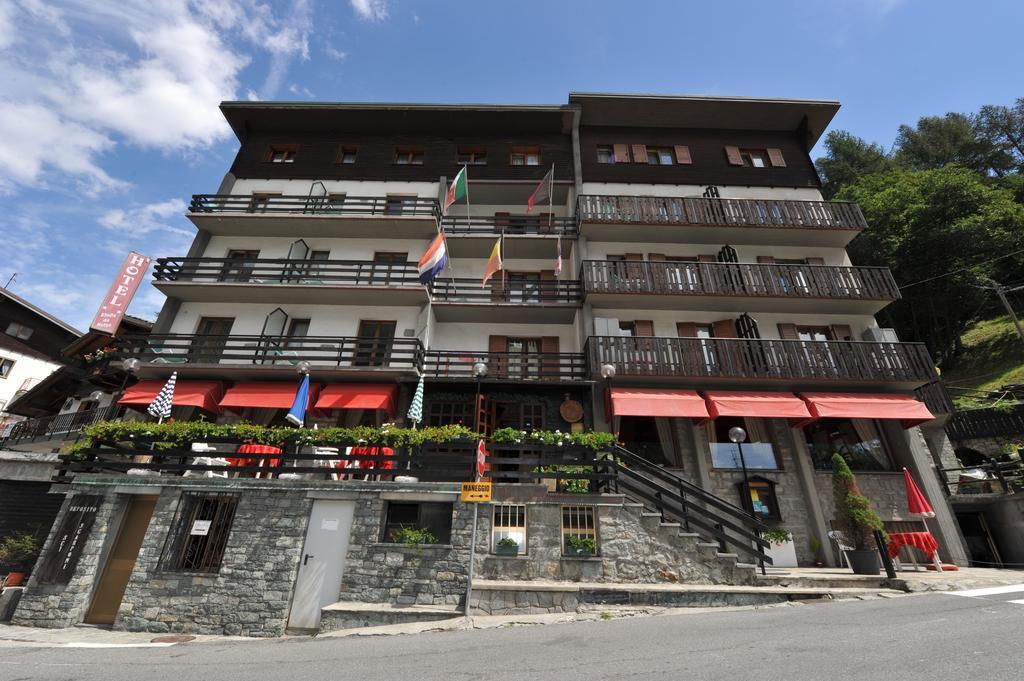 Hotel Etoile De Neige Valtournenche Exterior foto